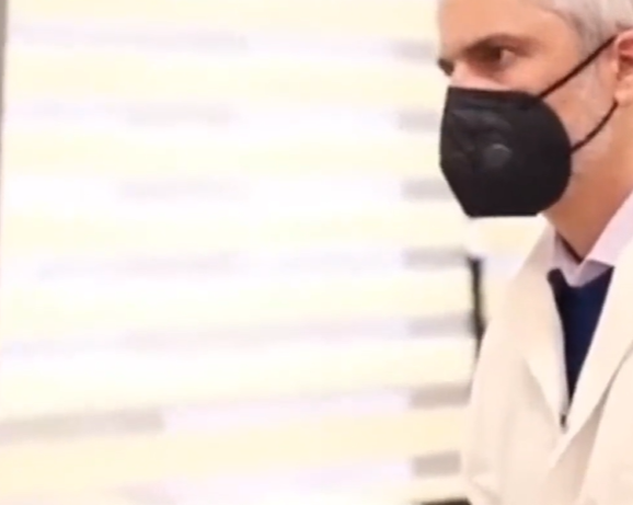 ChatGPT 医疗诊断准确率达 90%，人类医生地位受挑战